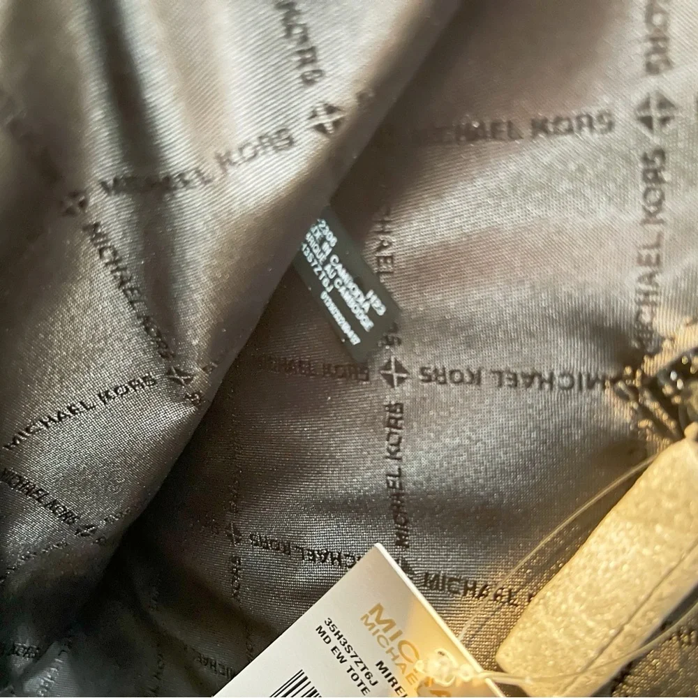 NWT Michael Kors Tote - Picture 9 of 9